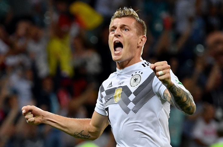 德国男篮在世界杯决赛中险胜塞尔维亚，球员克罗斯发文送图1