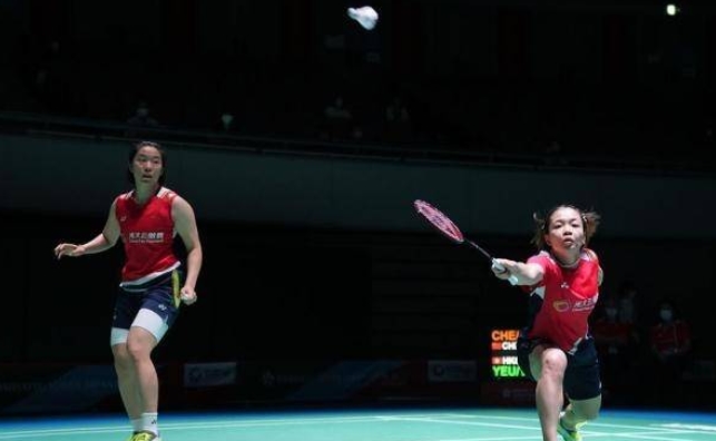 杭州亚运羽球女团决赛：陈清晨/贾一凡0比2不敌韩国，国羽图1
